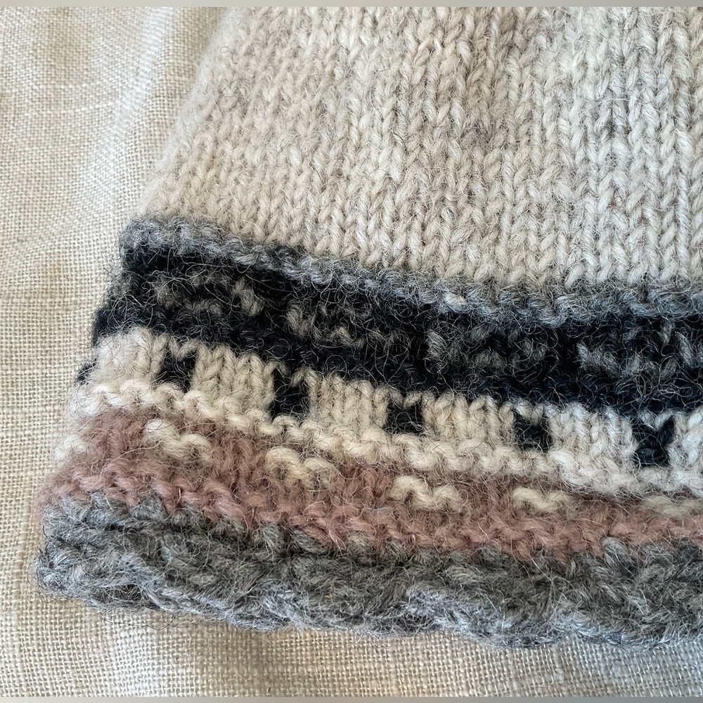 FEELGOODZ 100% Wool Embroidered Knit Beanie/Winter Hat - One Size Fits Most - Picture 10 of 12